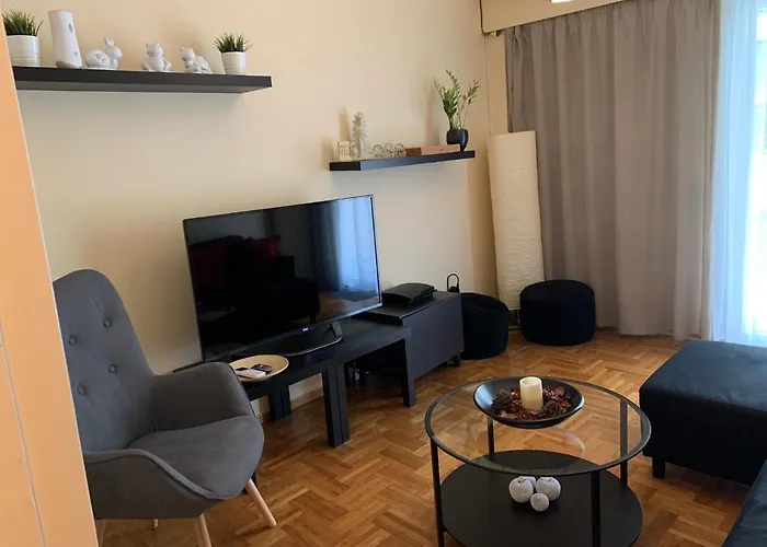 Renovated Cozy Apartment Near To Acropolis