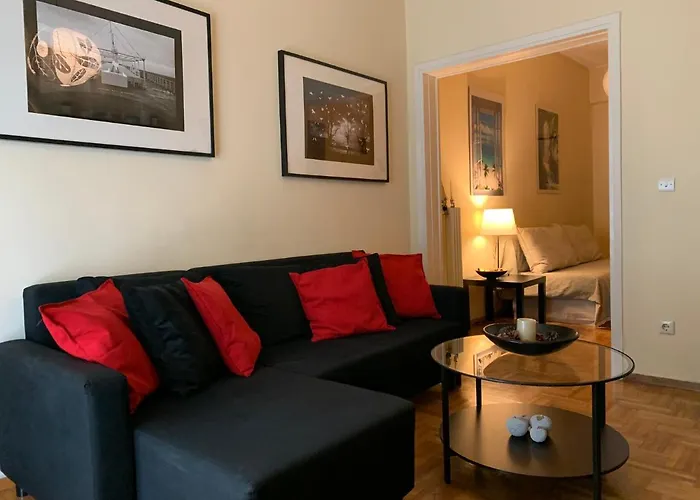 Renovated Cozy Apartment Near To Acropolis