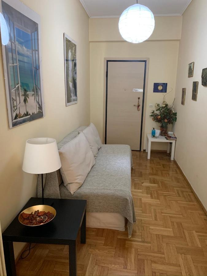 Renovated Cozy Near To Acropolis Apartment